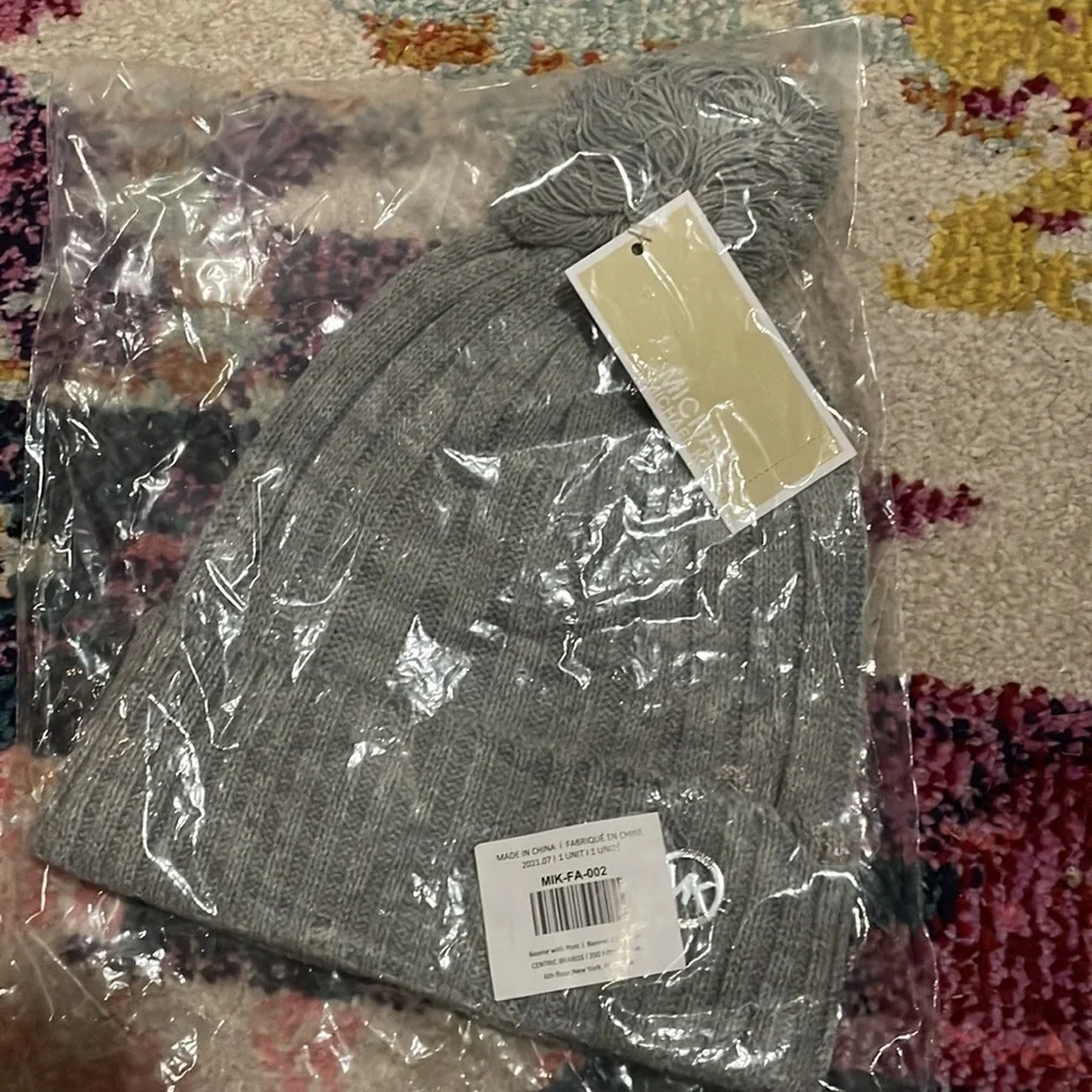NWT Michael Kors Gray Pom Beanie